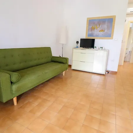 Eva's In